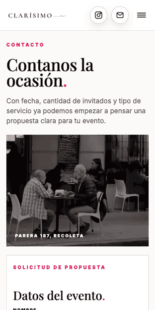 Clarísimo's mobile contact page, with two people talking outside a café